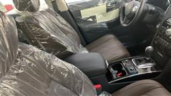 Infiniti QX70